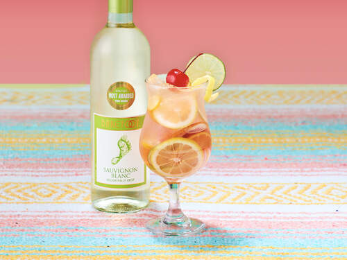 Sauvignon Blanc Spritz Wine Cocktail Recipe Image