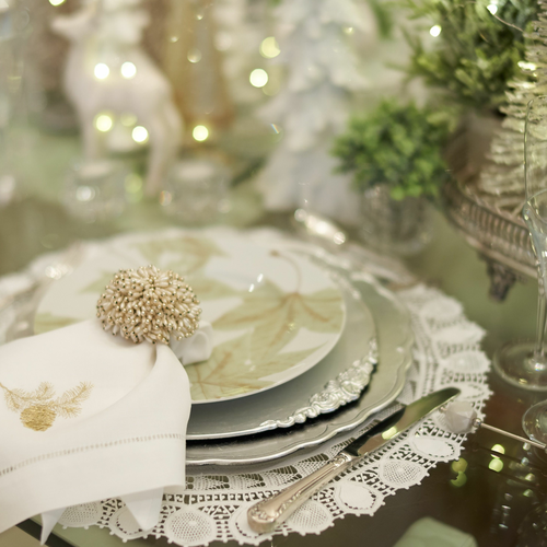 Holiday Wine Tablescape