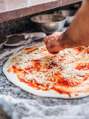 Italian Sausage and Green Pepper Pizza