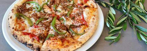 Italian Sausage and Green Pepper Pizza Recipe Image
